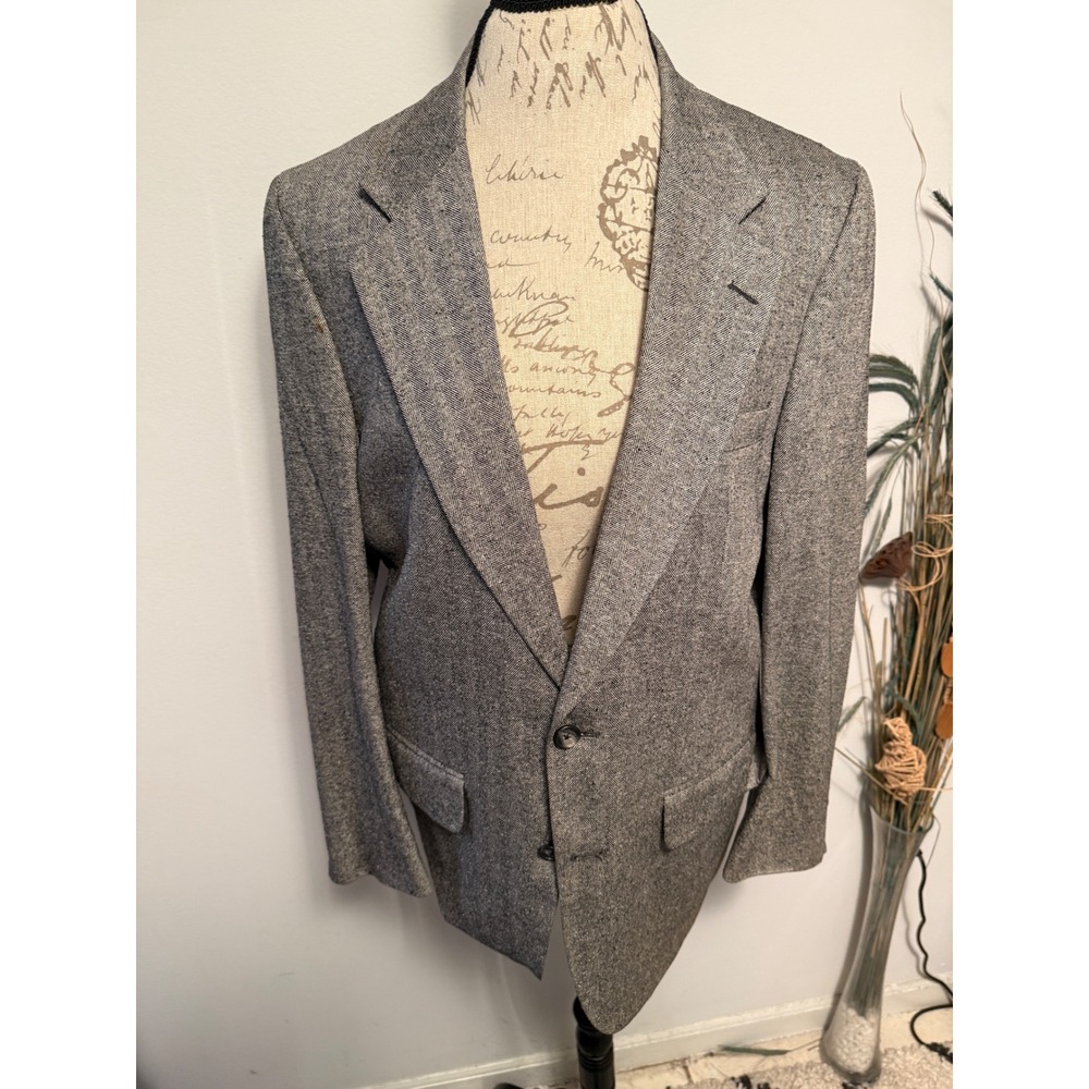 Burberrys Grey Herringbone‎ 100% Silk Blazer Sport Coat Saks Fifth Avenue Mens